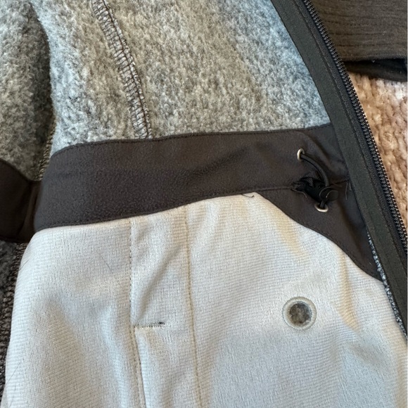 The North Face Women’s Indi Hooded Parka Jacket - Picture 8 of 16